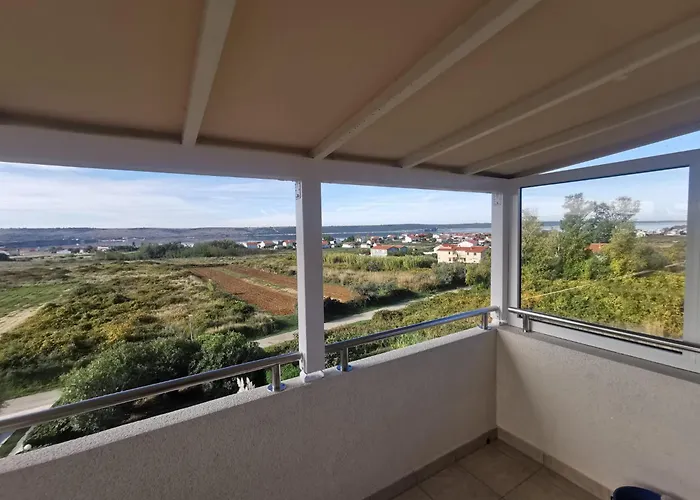 Manuela Apartamento Ljubač